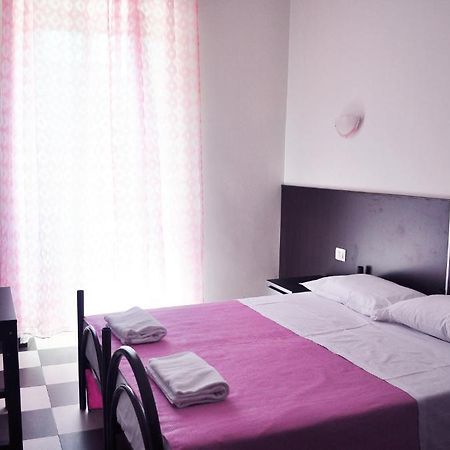 Blue Rain Guest House Ρώμη Δωμάτιο φωτογραφία